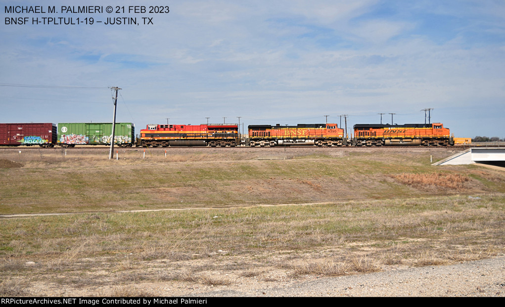 BNSF Train H-TPLTUL1-19